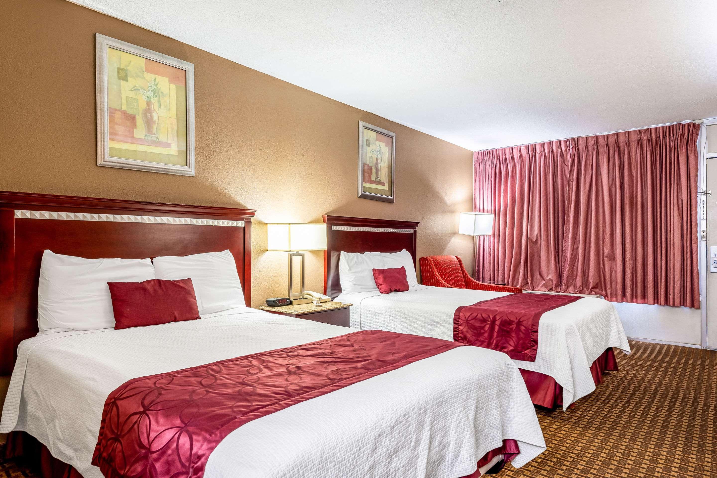 Rodeway Inn Bushnell  Kültér fotó